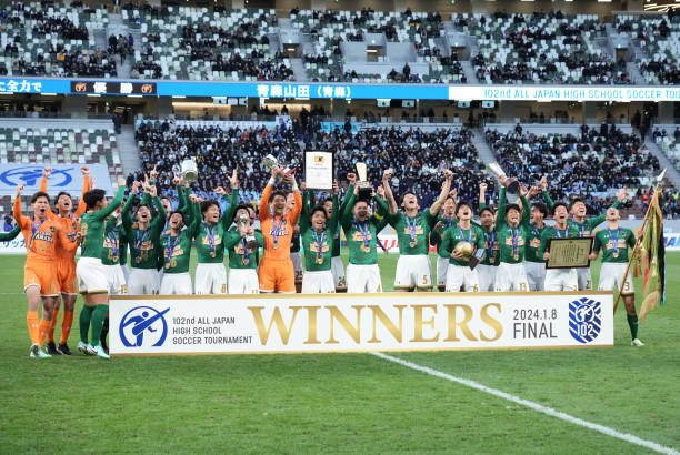 并通过股权 并通过股权