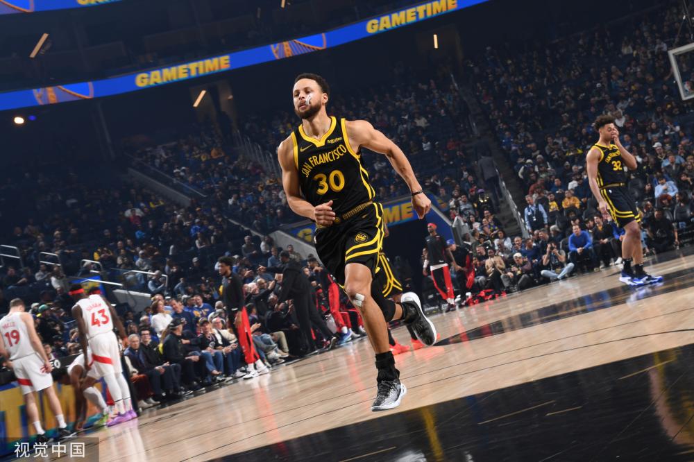 纽卡斯尔反击！欲截胡利物浦目标，伊萨克转会谈判陷入僵局.