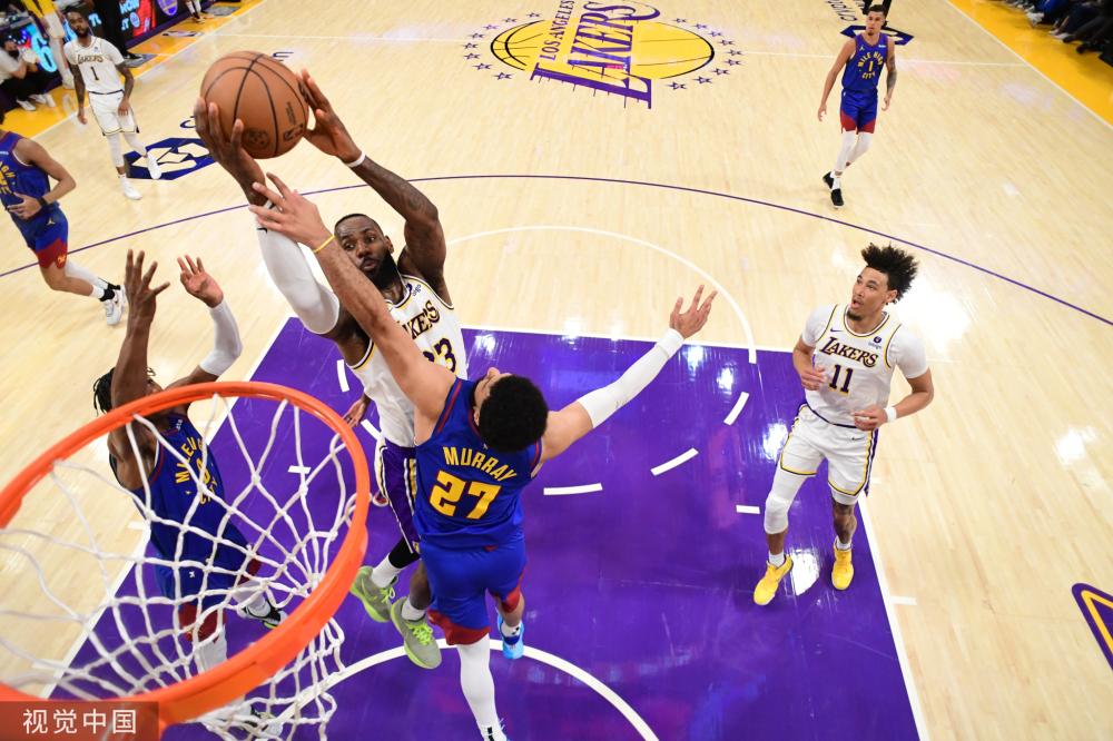 带情绪色彩 带情绪色彩